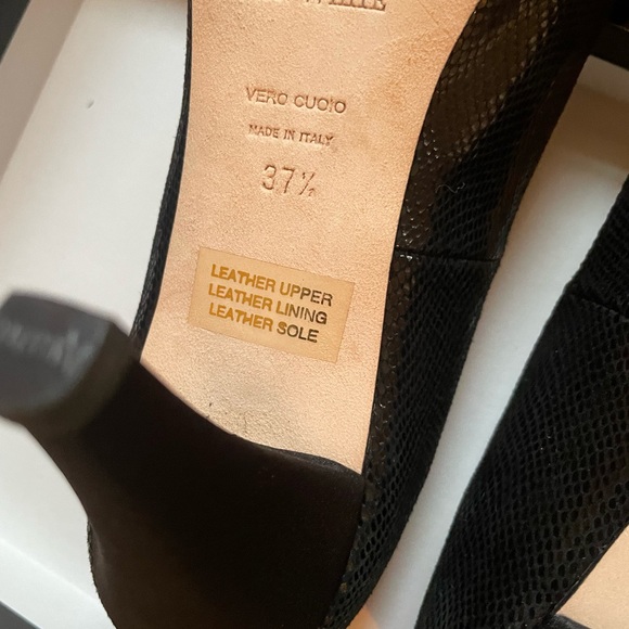 Ron White Heels with satin Bow - Picture 2 of 5